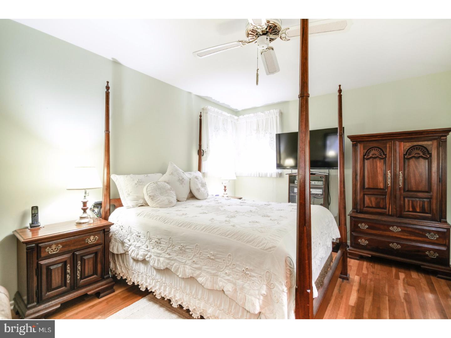 906 Woodlane Road Mount Holly, NJ 08060 - Photo 12 of 20 Gallery Image 12