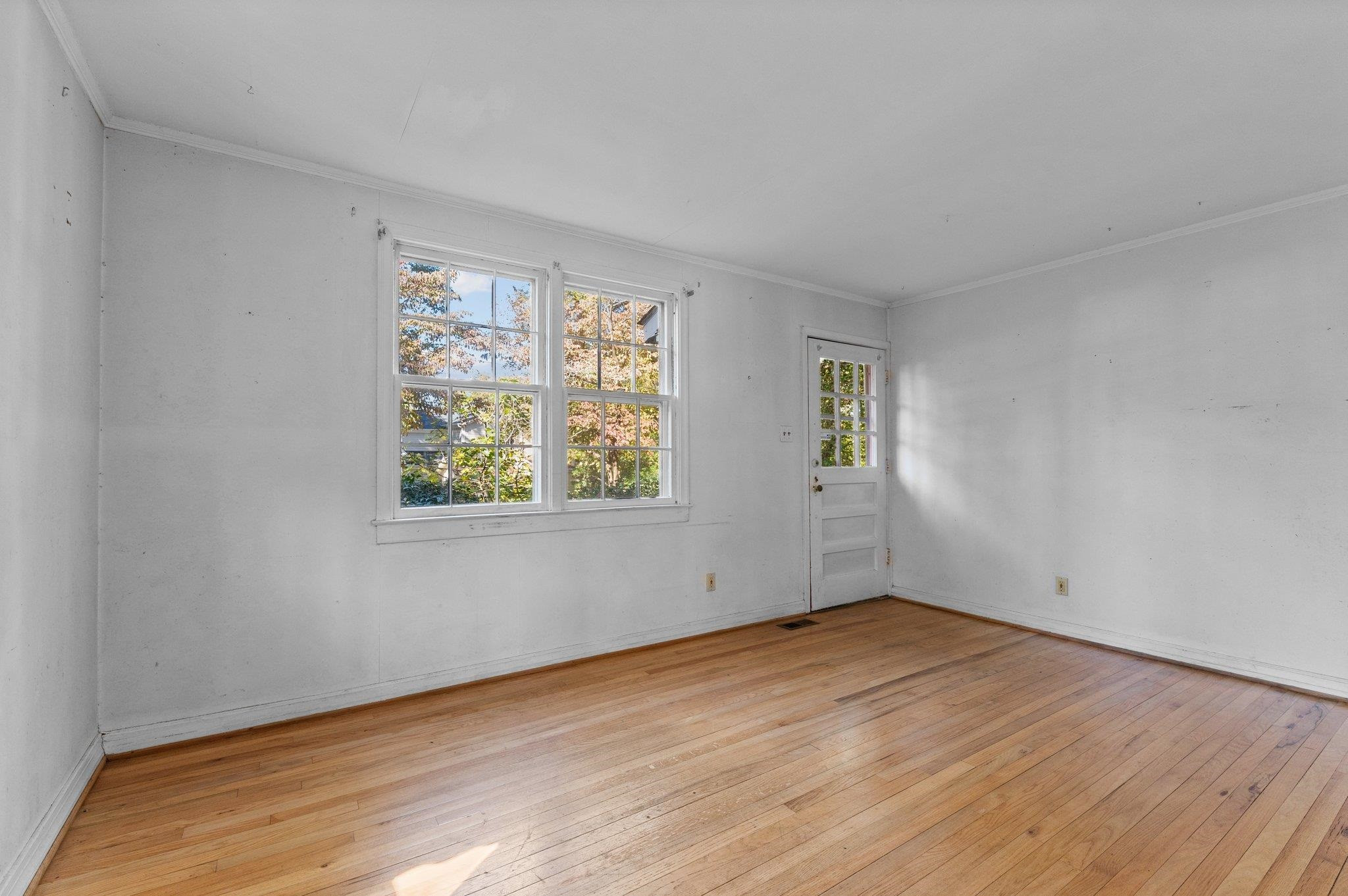 1104 Grace Street Raleigh, NC 27604 - Photo 7 of 31 Photo 7