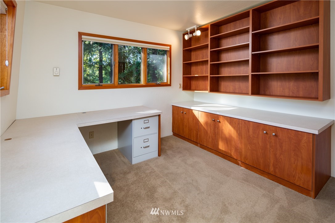 5852 Storr Road Ferndale, WA 98248 - Photo 11 of 25 a room with furniture and window