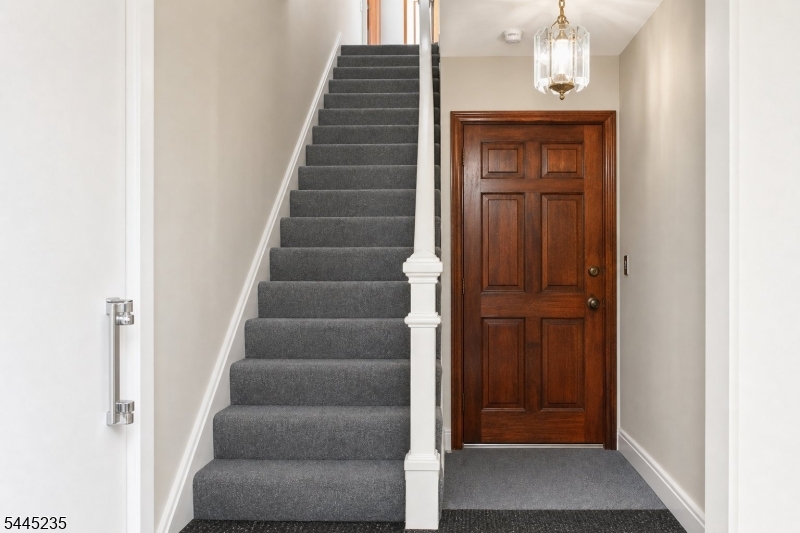 21 Main Street Linden, NJ 07036 - Photo 7 of 12