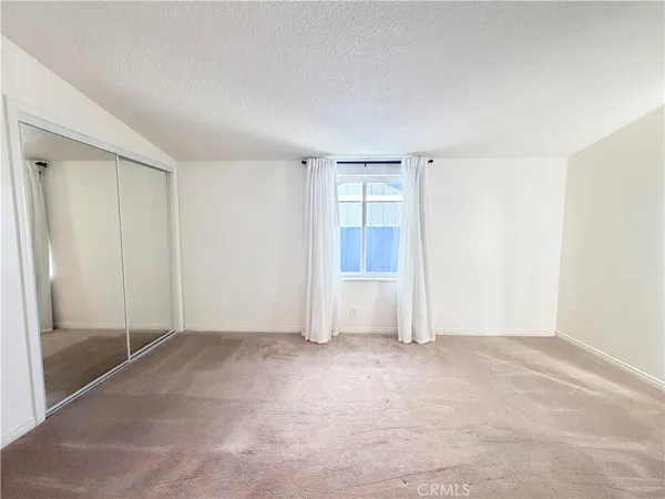 $3,300 | 896 Altura Way, Unit A, Upland, CA 91786