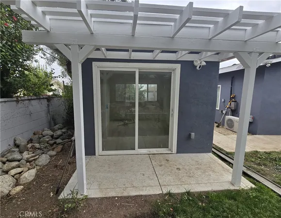 $3,300 | 896 Altura Way, Unit A, Upland, CA 91786