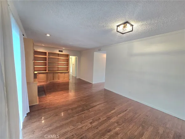 $3,300 | 896 Altura Way, Unit A, Upland, CA 91786