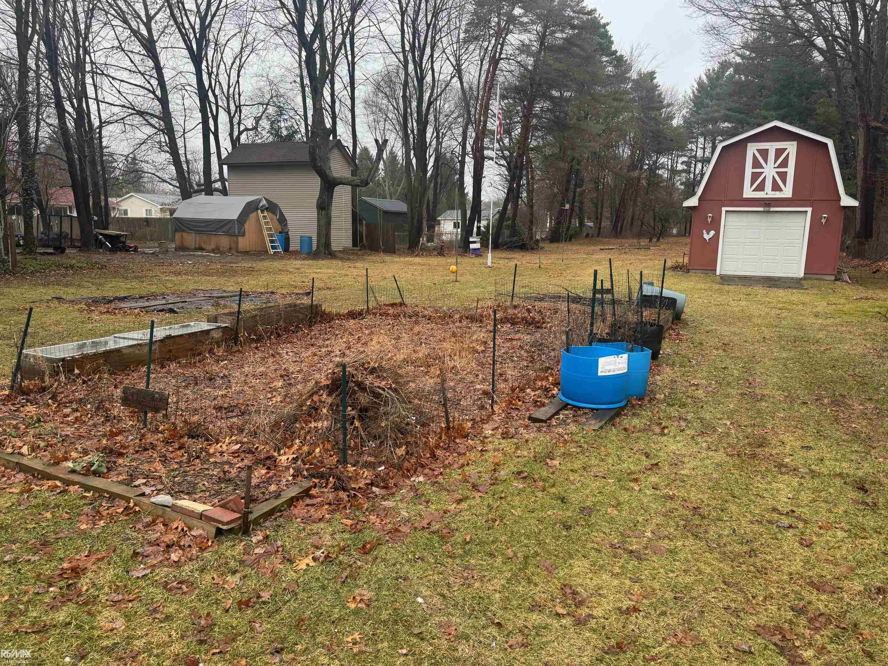 3184 Simpson Road Fort Gratiot, MI 48059 - Photo 22 of 23 50202887-0E072617-BD4F-40A5-BA80-53F2D9BA7EE2.JPG