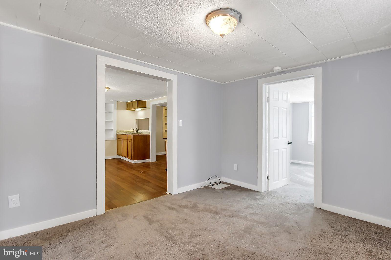 454 Smoketown Road Hanover, PA 17331 - Photo 11 of 25