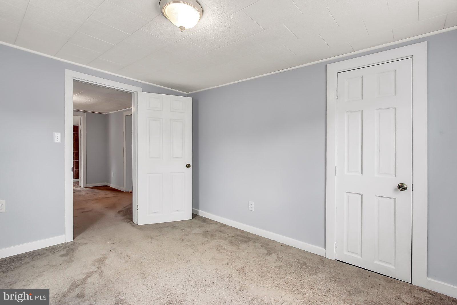 454 Smoketown Road Hanover, PA 17331 - Photo 14 of 25