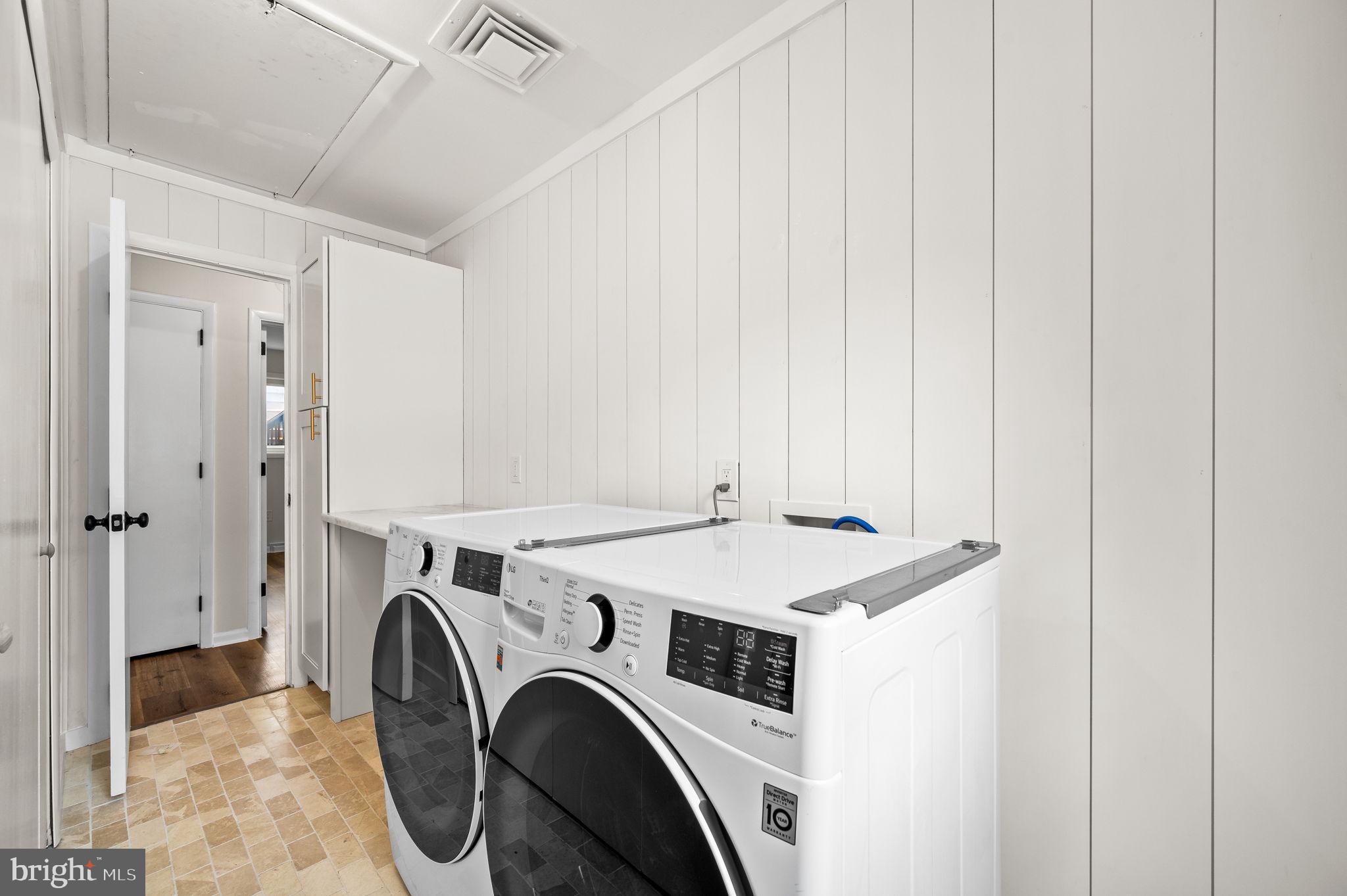 836 Jenkintown Road Elkins Park, PA 19027 - Photo 12 of 19