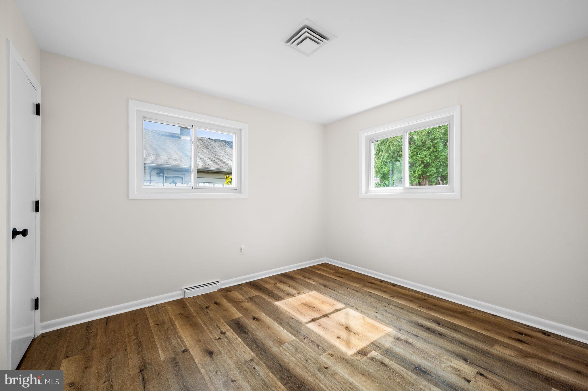 836 Jenkintown Road Elkins Park, PA 19027 - Photo 17 of 19