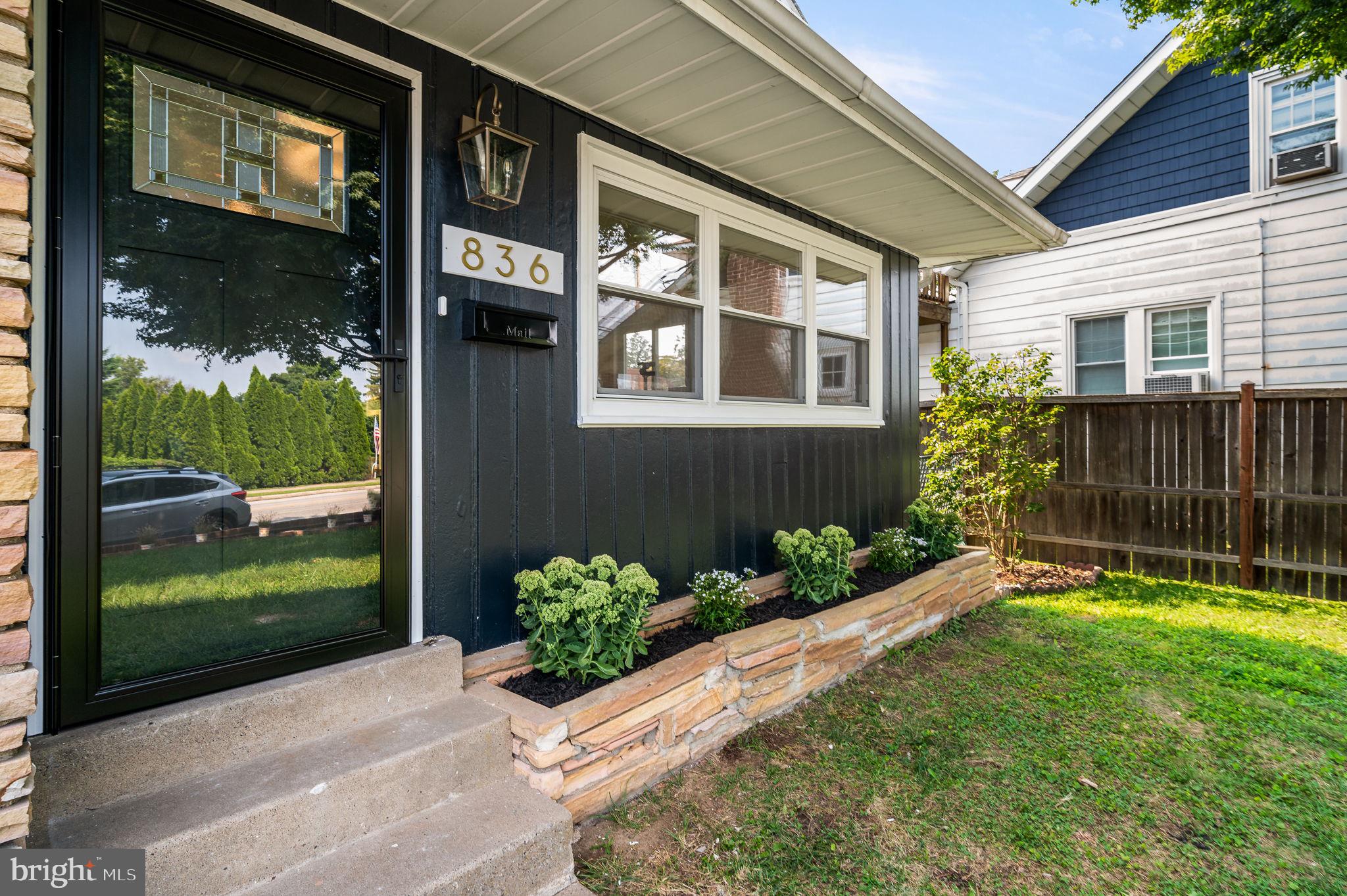 836 Jenkintown Road Elkins Park, PA 19027 - Photo 2 of 19