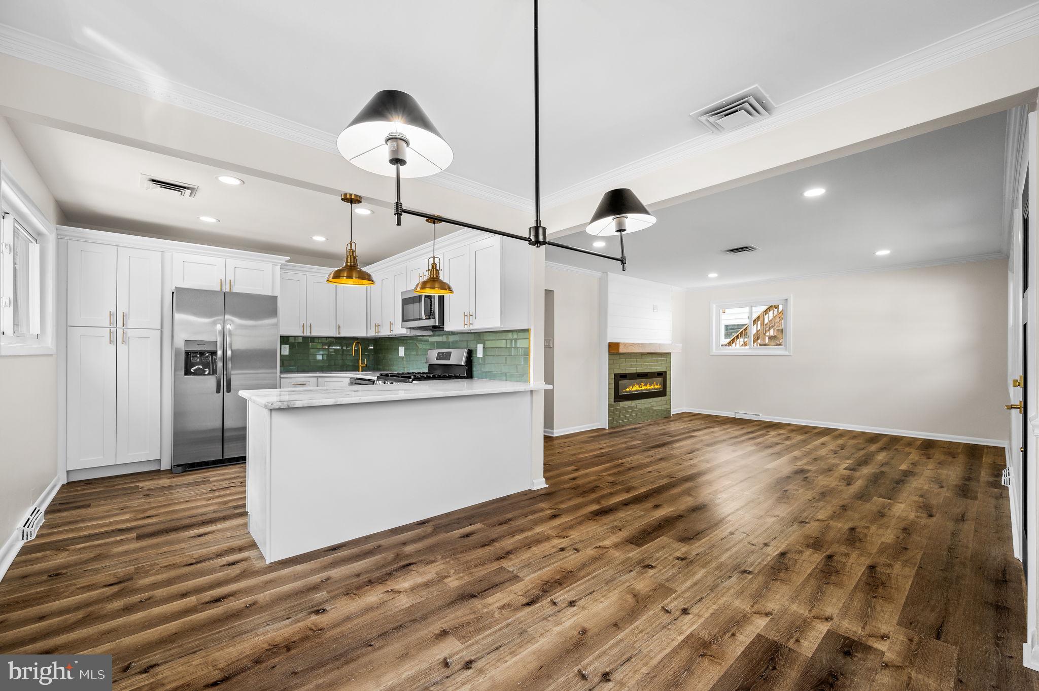 836 Jenkintown Road Elkins Park, PA 19027 - Photo 8 of 19