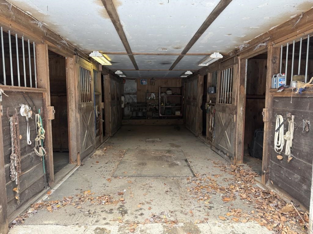 118 Winnicutt Road Stratham, NH 03885 - Photo 13 of 17