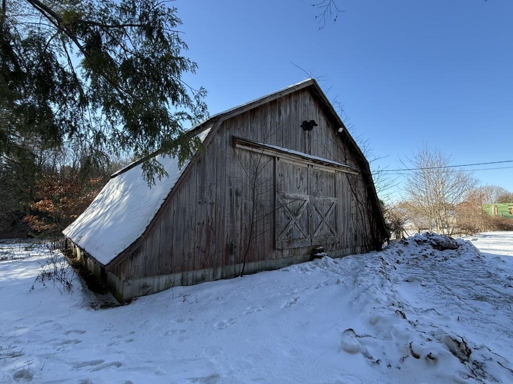 118 Winnicutt Road Stratham, NH 03885 - Photo 10 of 17