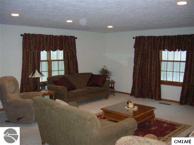 3746 West Millbrook Road Mount Pleasant, MI 48858 - Photo 2 of 9 1773668-1.JPG
