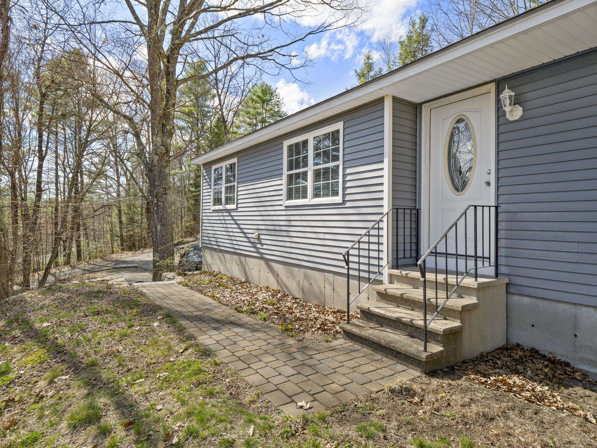 9 Valley Road Hampstead, NH 03841 - Photo 1 of 38