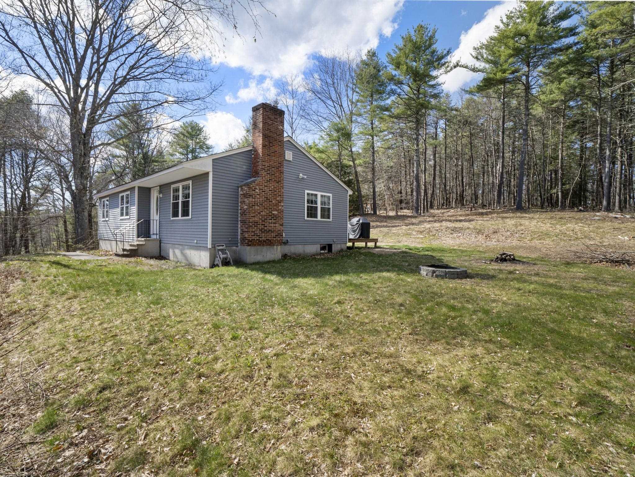 9 Valley Road Hampstead, NH 03841 - Photo 27 of 38