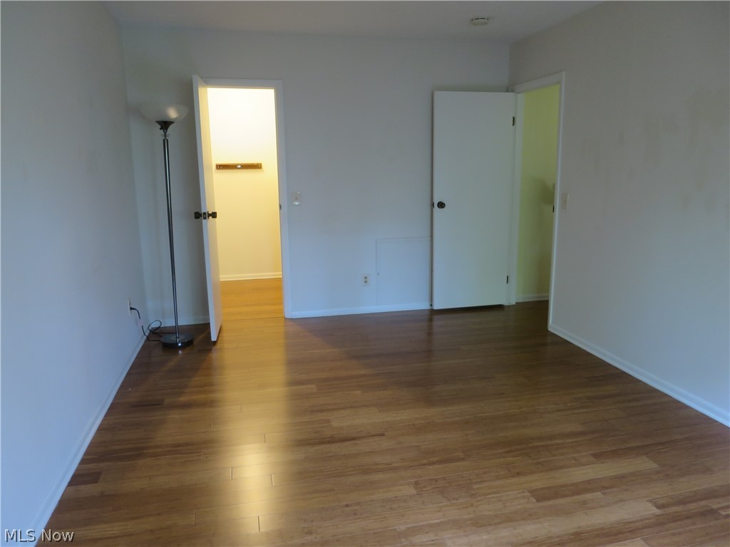 3701 Mayfield Road, Unit 118 Cleveland, OH 44121 - Photo 19 of 26 Bedroom 2 with large updated walk-in closet.