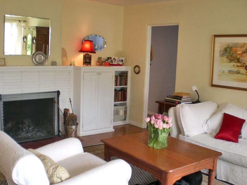 1228 Diana Road Santa Barbara, CA 93103 - Photo 6 of 7 Living Room 2
