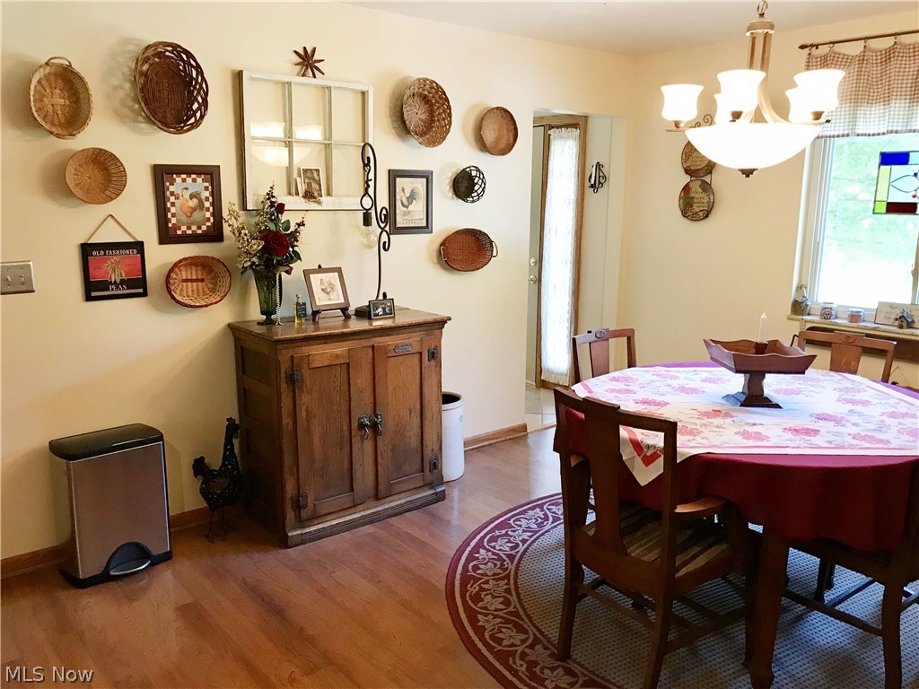 280 Glendale Road Vienna, WV 26105 - Photo 6 of 24 Another view of the dining room ...
