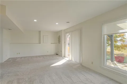 $369,000 | 3828 Northeast Beechwood Drive, Lee's Summit, MO 64064