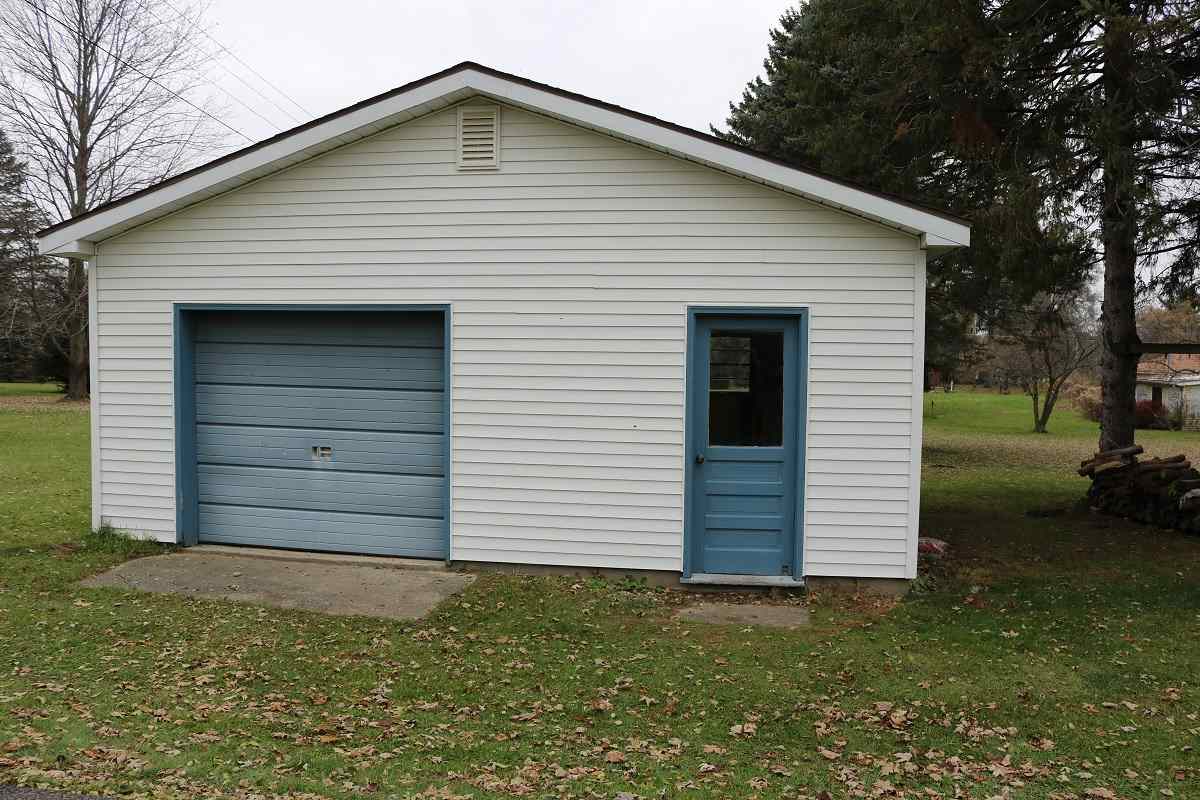 5221 North Luce Road Alma, MI 48801 - Photo 27 of 30 1854956-29.JPG