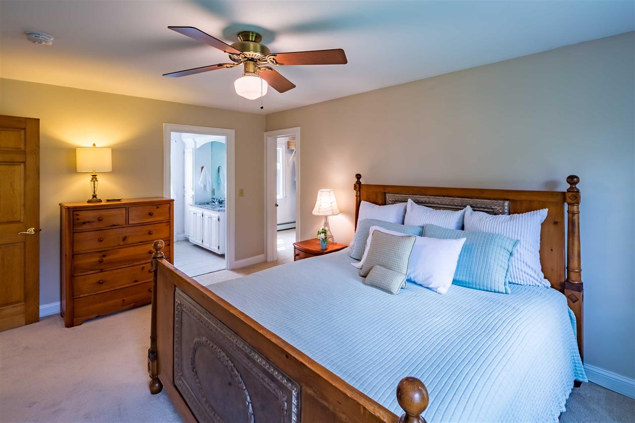 154 South Road North Hampton, NH 03862 - Photo 14 of 21