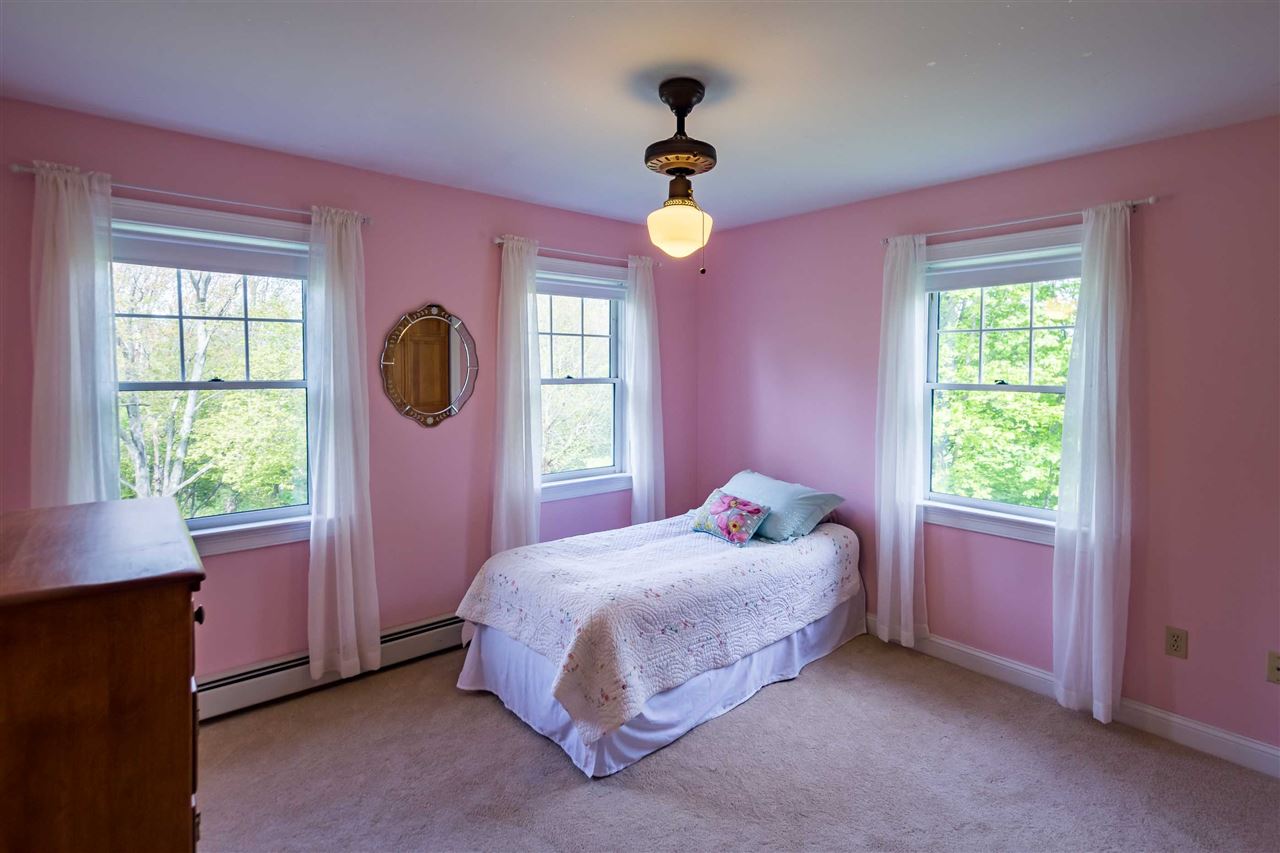 154 South Road North Hampton, NH 03862 - Photo 18 of 21