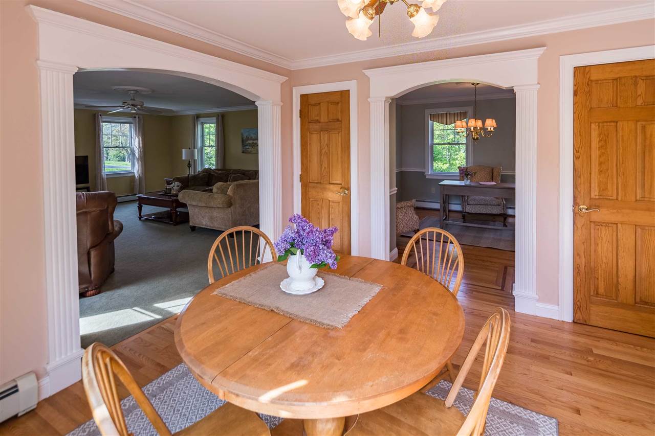 154 South Road North Hampton, NH 03862 - Photo 6 of 21