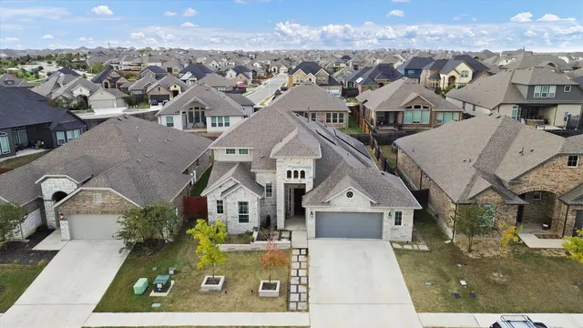 $500,000 | 487 Gamble Drive, Buda, TX 78610