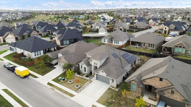$500,000 | 487 Gamble Drive, Buda, TX 78610