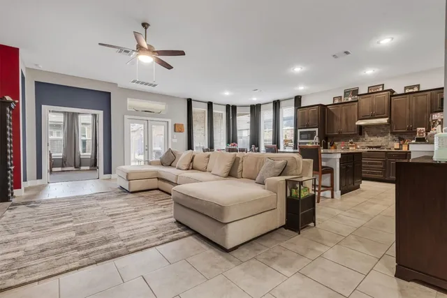 $500,000 | 487 Gamble Drive, Buda, TX 78610