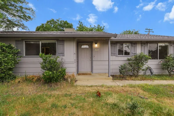 $325,000 | 2410 Starlight Boulevard, Redding, CA 96001