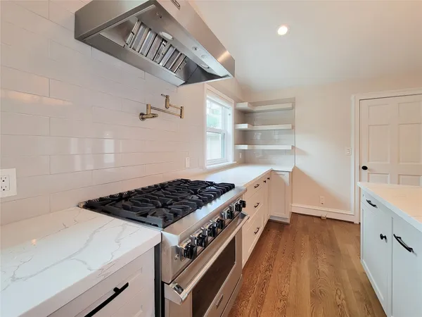 $8,000 | 6130 Valley Forge Drive, Houston, TX 77057