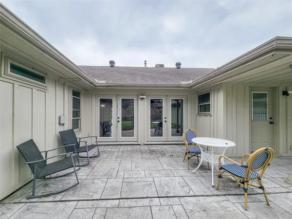 $8,000 | 6130 Valley Forge Drive, Houston, TX 77057