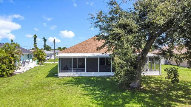 $291,500 | 35 Mark Twain Lane, Rotonda West, FL 33947