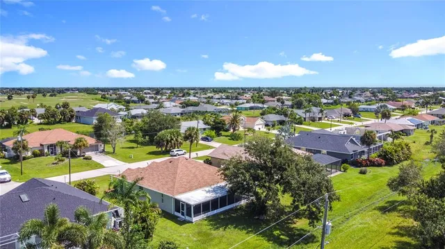 $291,500 | 35 Mark Twain Lane, Rotonda West, FL 33947