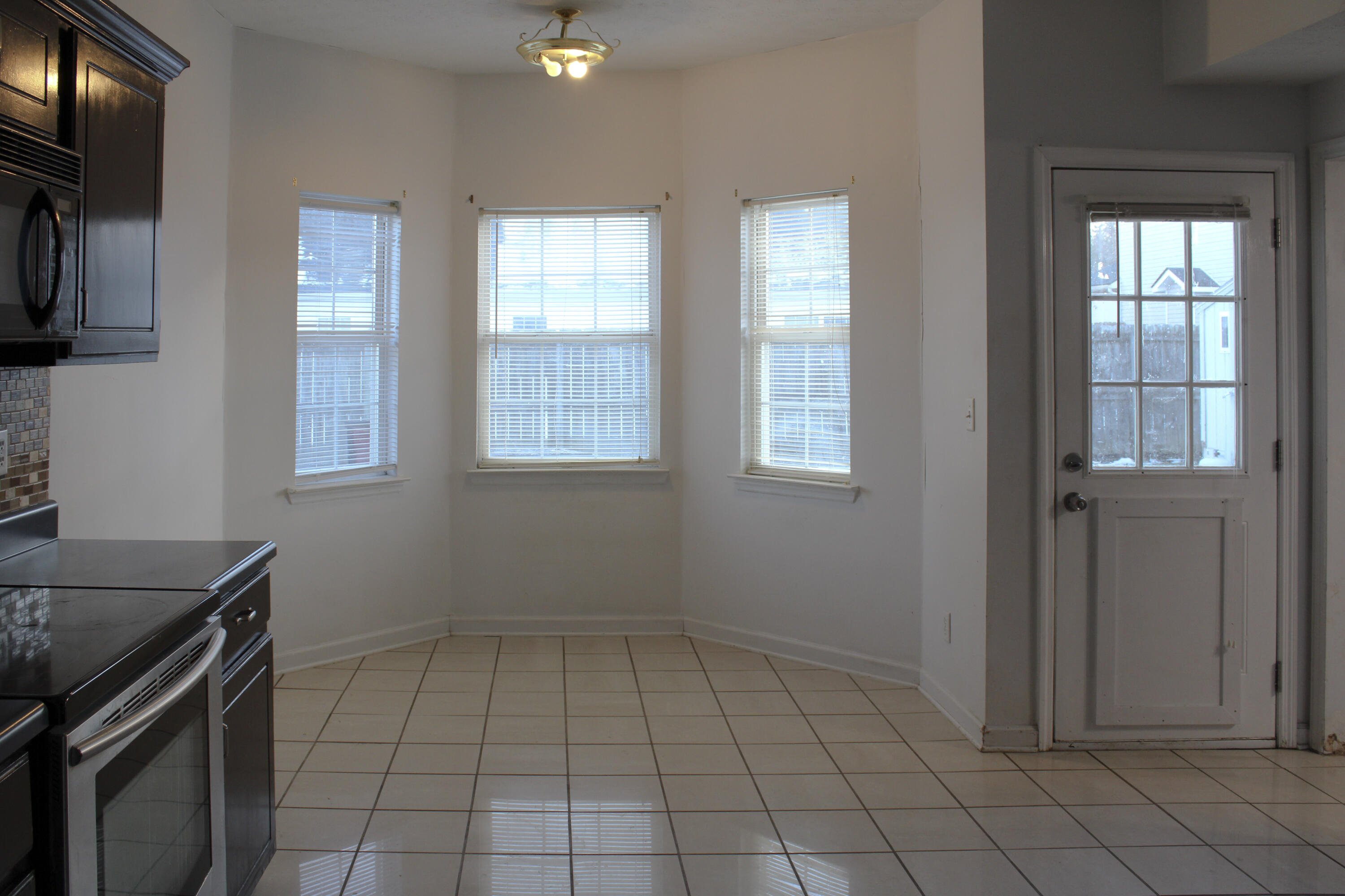 1276 Chase Meadows Circle Hixson, TN 37343 - Photo 7 of 29 14-IMG_3049