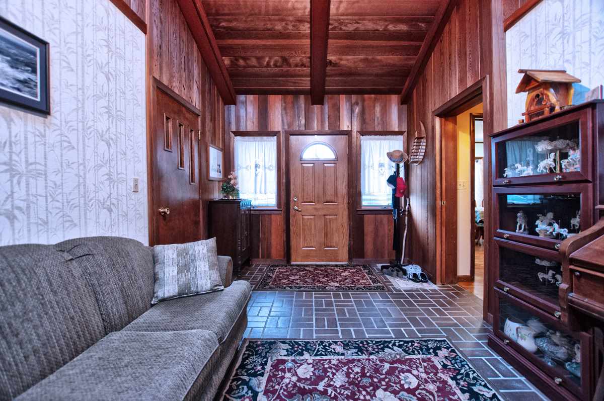 703 North Greene Road Goshen, IN 46526 - Photo 3 of 36 Gallery Image 3