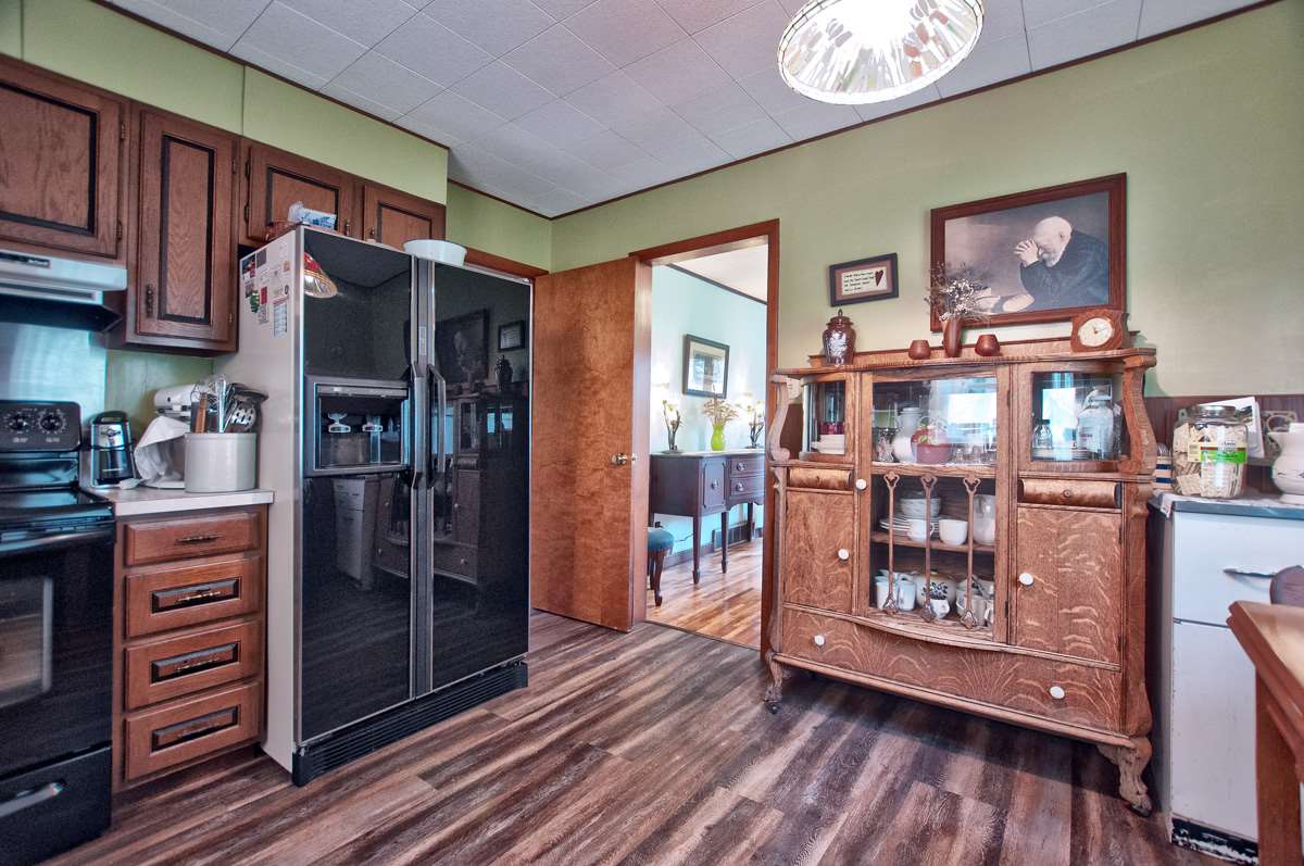 703 North Greene Road Goshen, IN 46526 - Photo 6 of 36 Gallery Image 6