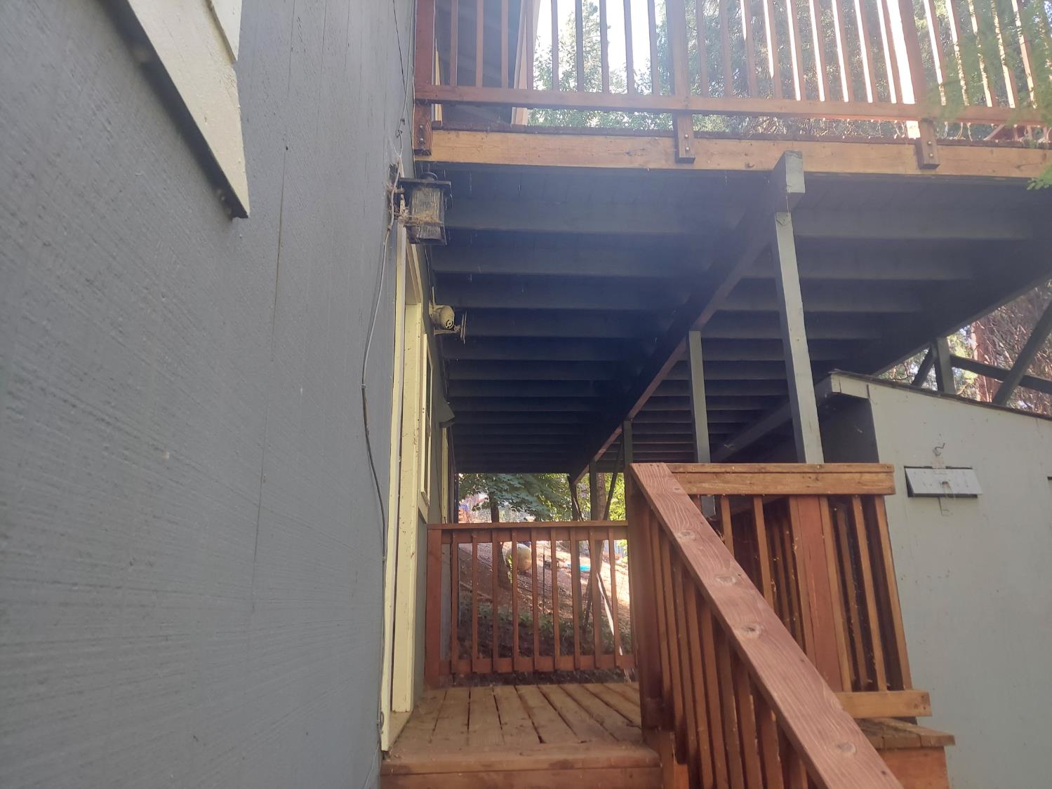 489 Alpine Drive Colfax, CA 95713 - Photo 39 of 46 a view of entryway