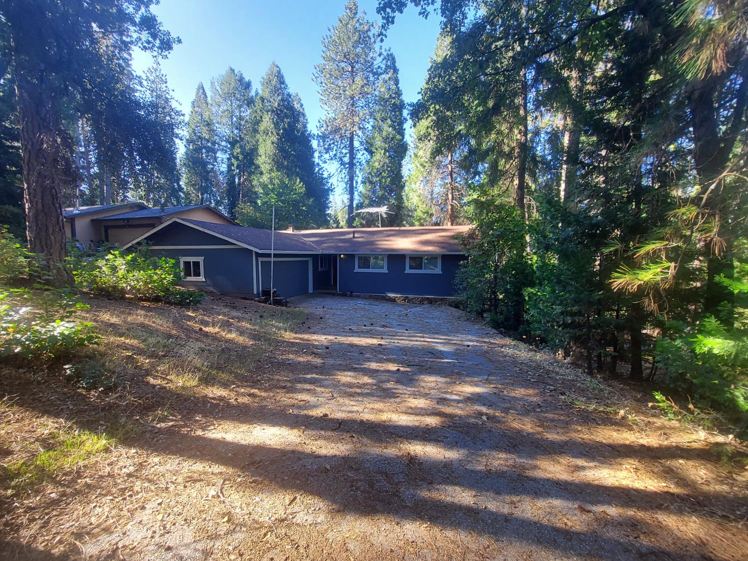489 Alpine Drive Colfax, CA 95713 - Photo 43 of 46 a house view with a outdoor space