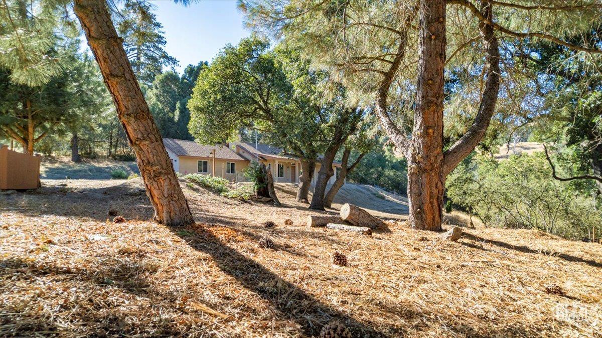 Undisclosed Address Tehachapi, CA 93561 - Photo 35 of 40