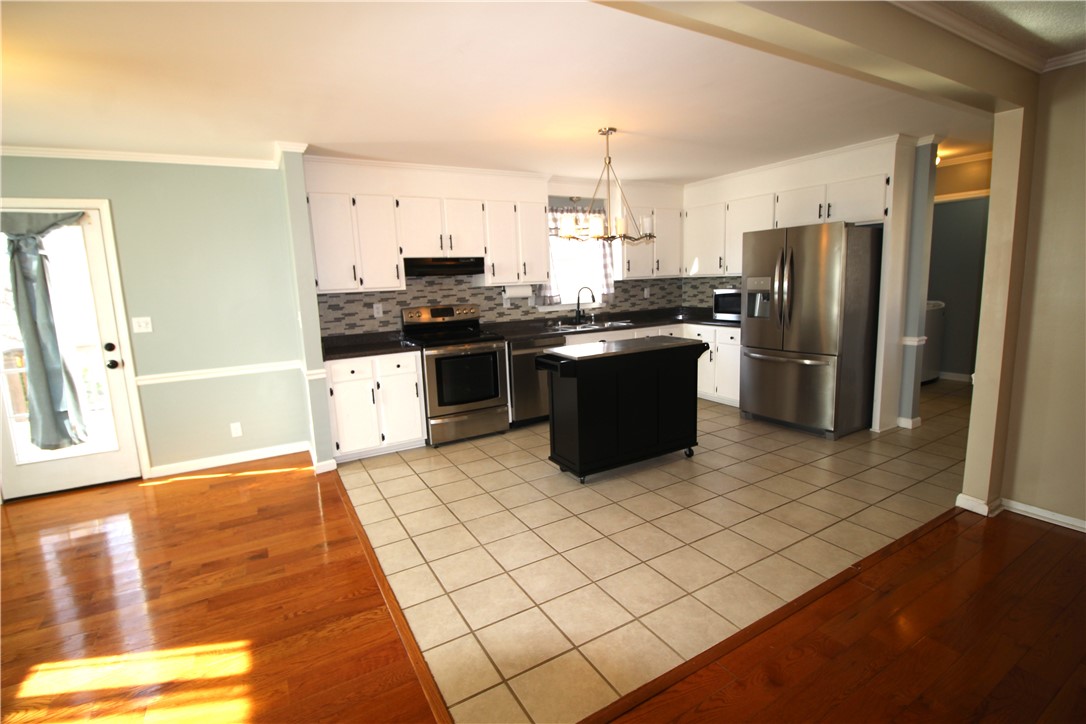 503 Hillandale Road Liberty, SC 29657 - Photo 7 of 33 Kitchen from dining area