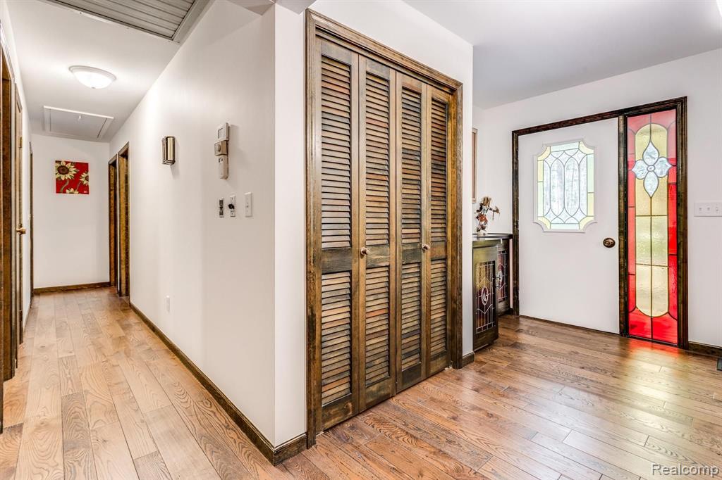 4854 Rabidue Road North Street, MI 48049 - Photo 8 of 55