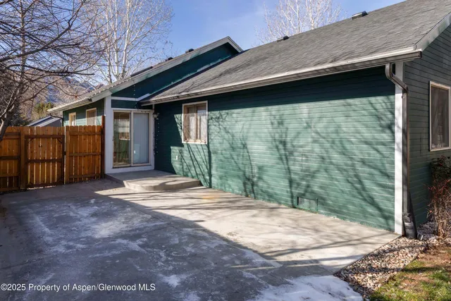 $650,000 | 452 Palmetto Drive, New Castle, CO 81647