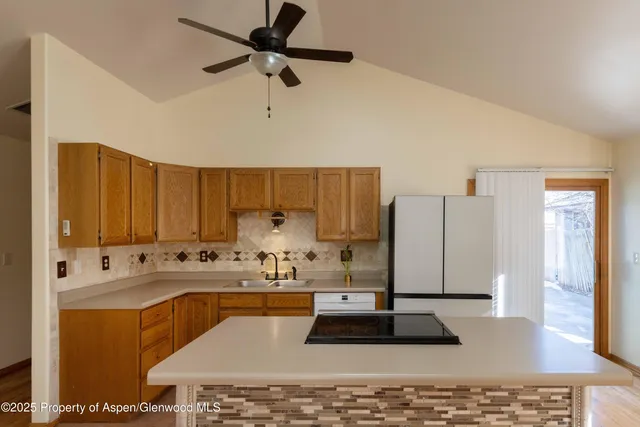 $650,000 | 452 Palmetto Drive, New Castle, CO 81647