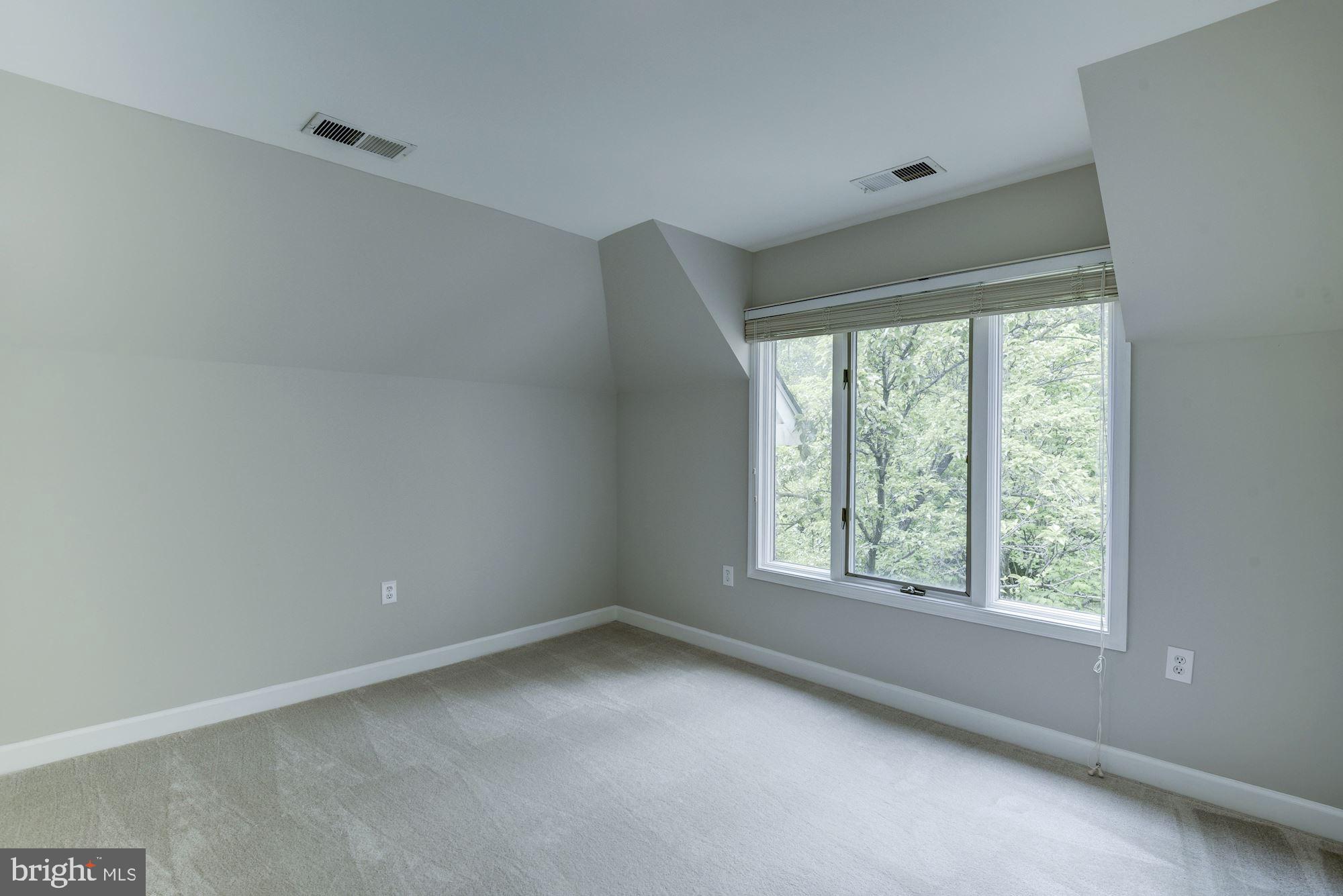 11633 Falls Road Potomac, MD 20854 - Photo 29 of 45