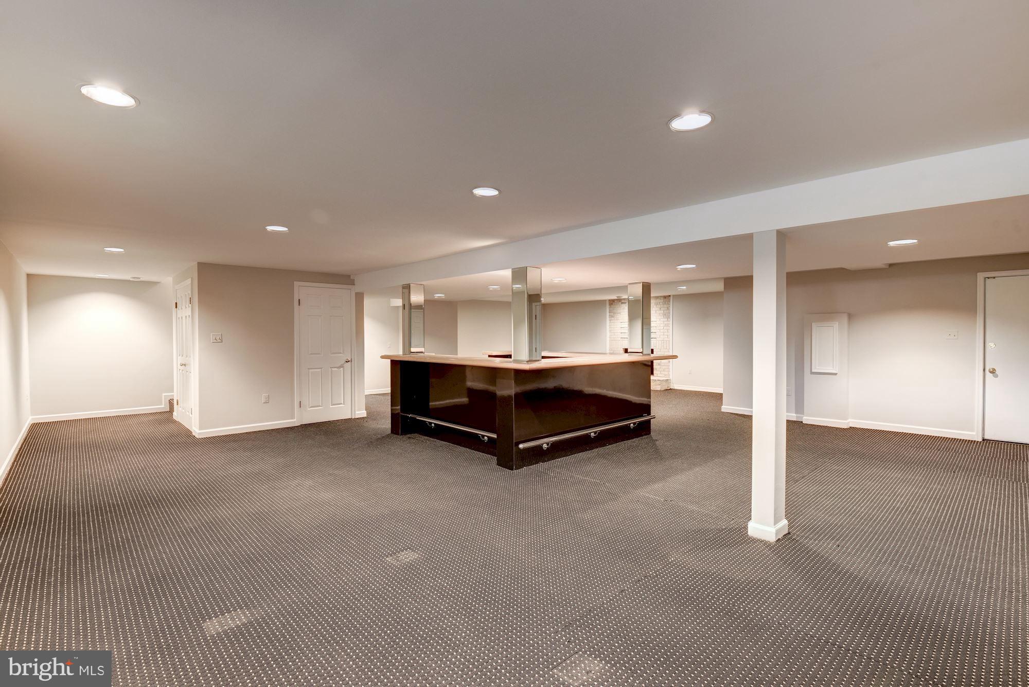 11633 Falls Road Potomac, MD 20854 - Photo 34 of 45