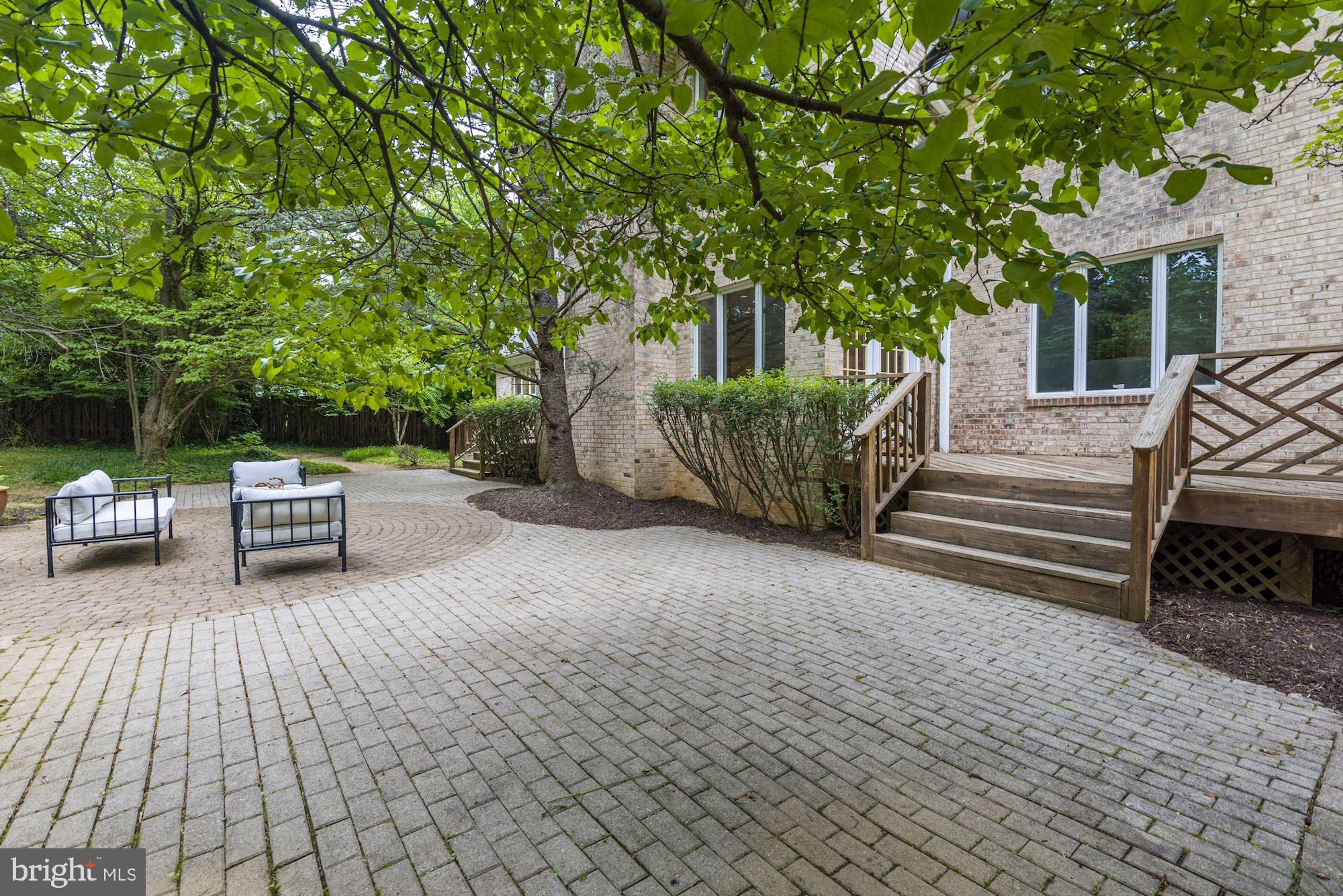 11633 Falls Road Potomac, MD 20854 - Photo 42 of 45