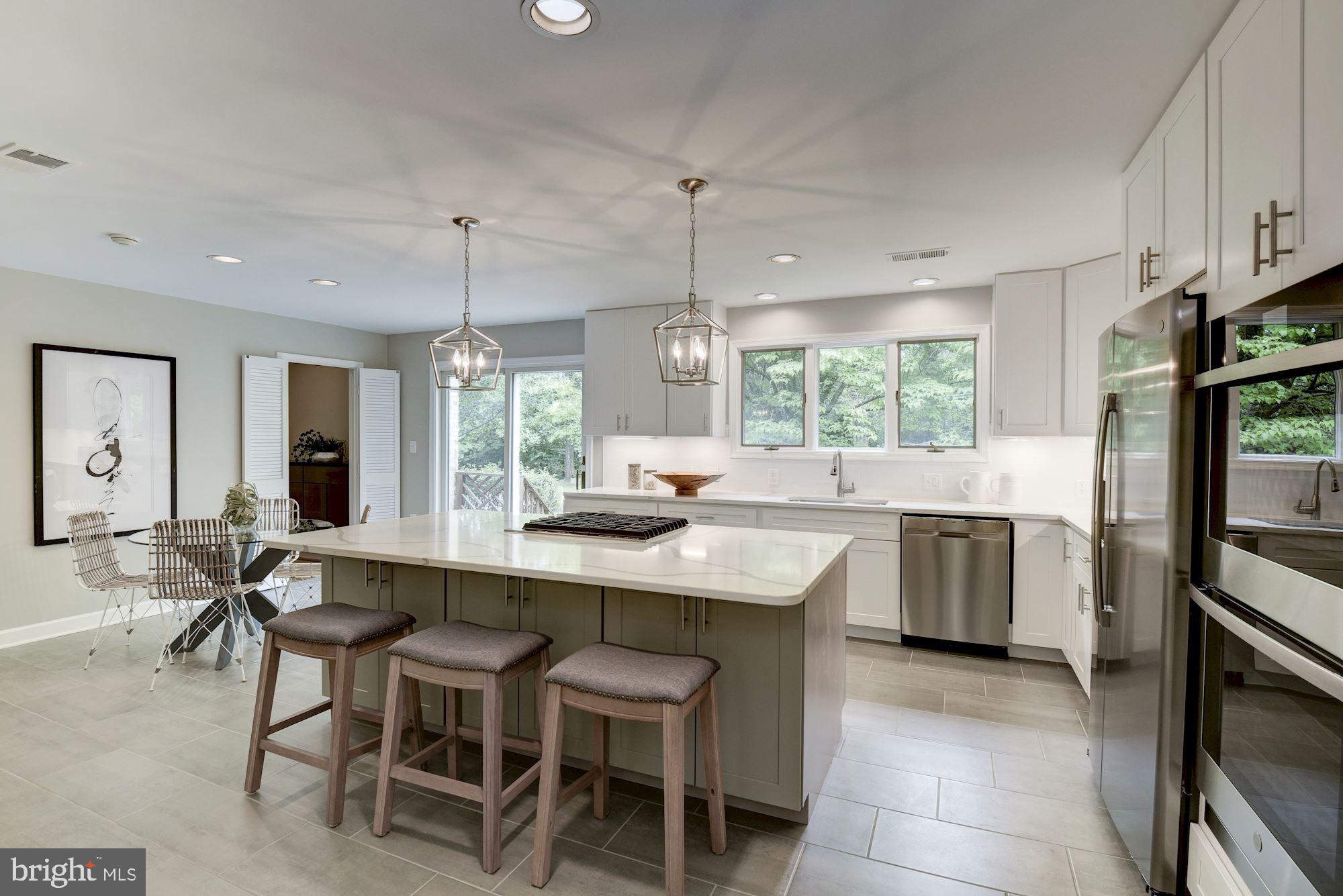 11633 Falls Road Potomac, MD 20854 - Photo 9 of 45