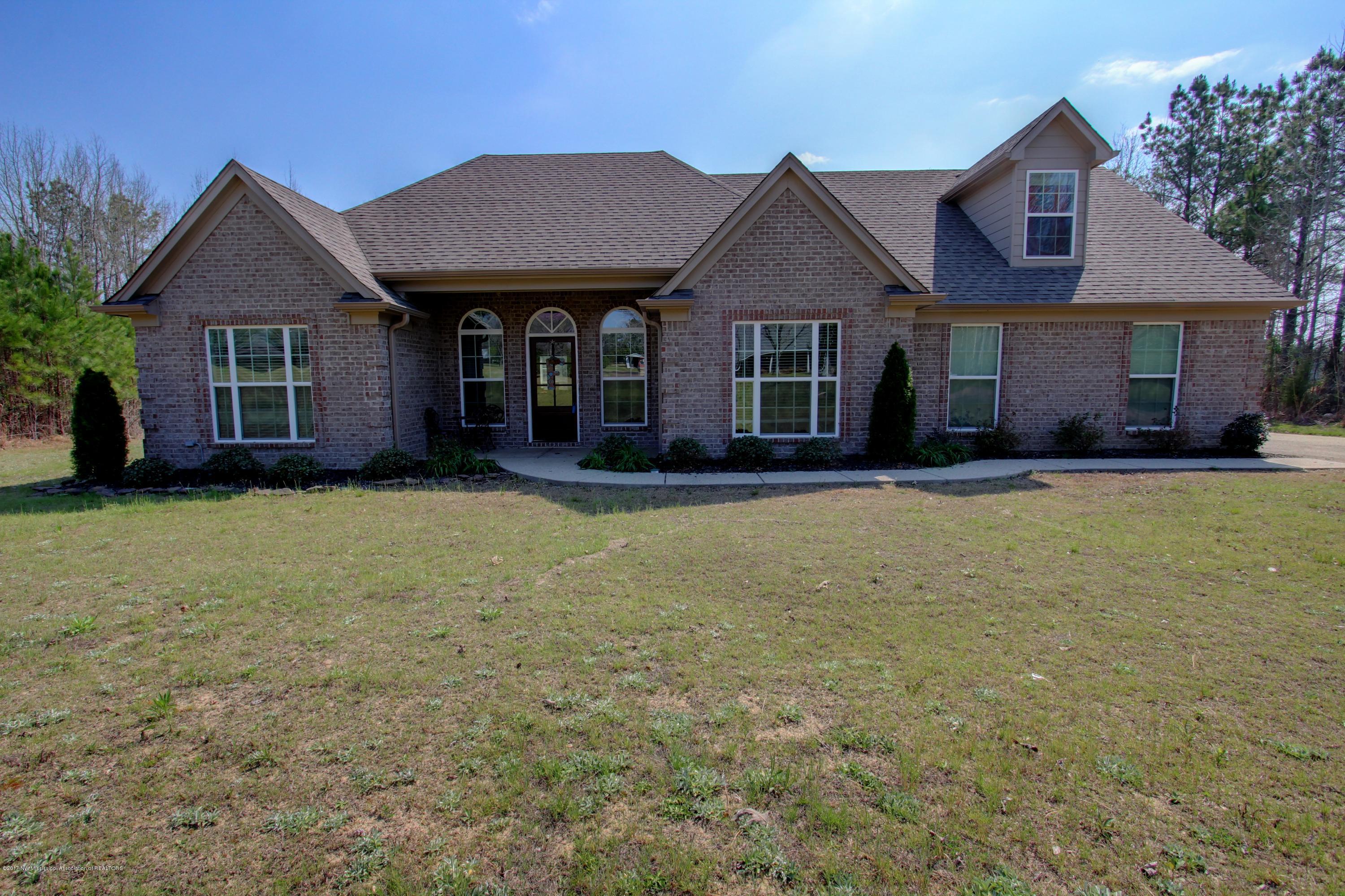 7054 Yellow Dog Road Senatobia, MS 38668 - Photo 1 of 52 IMG_0554_5_6